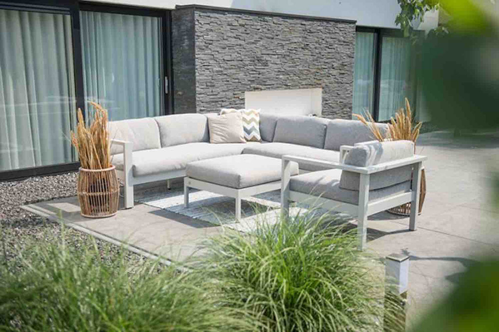Soorten loungesets voor in de tuin | Stek Magazine