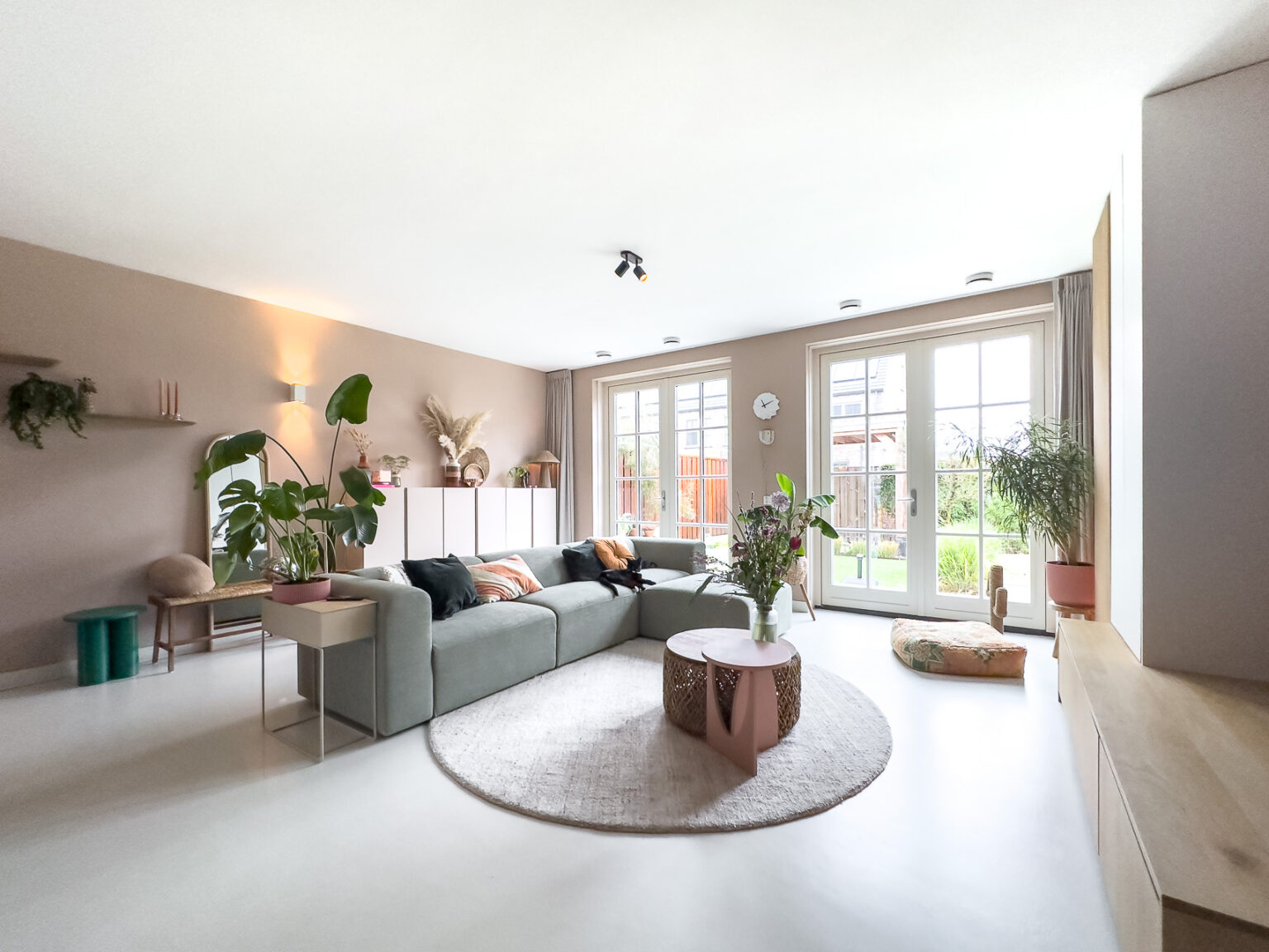 Groene wand inspiratie voor je interieur | Stek Magazine